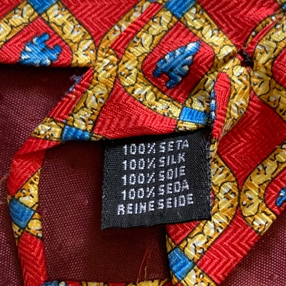 Giampiero Valenti 100% Silk Tie Red and Gold Geometric Pattern VintMade in Italy